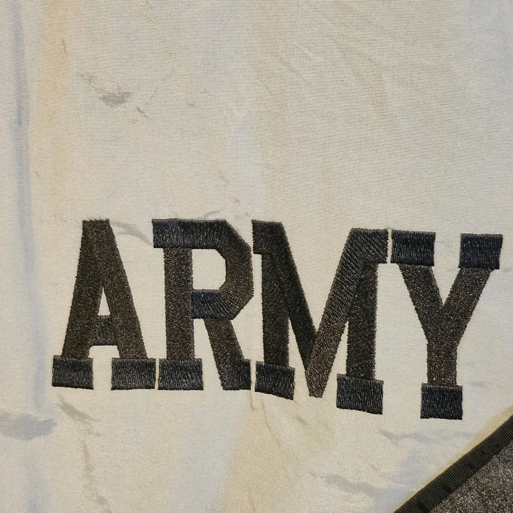 US Army IPFU Training‎ Jacket Grey Black Large Long Military Windbreaker